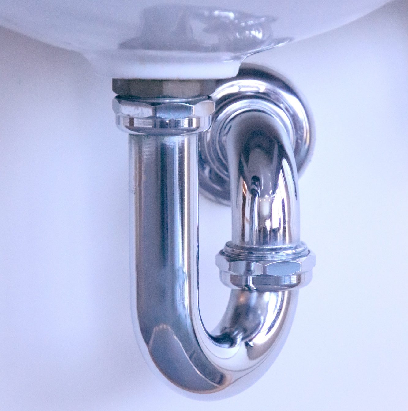 Sink drainage pipe and plumbing